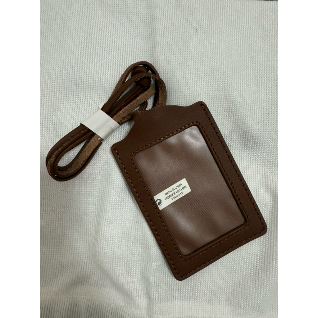 Fossil Layanrd id card