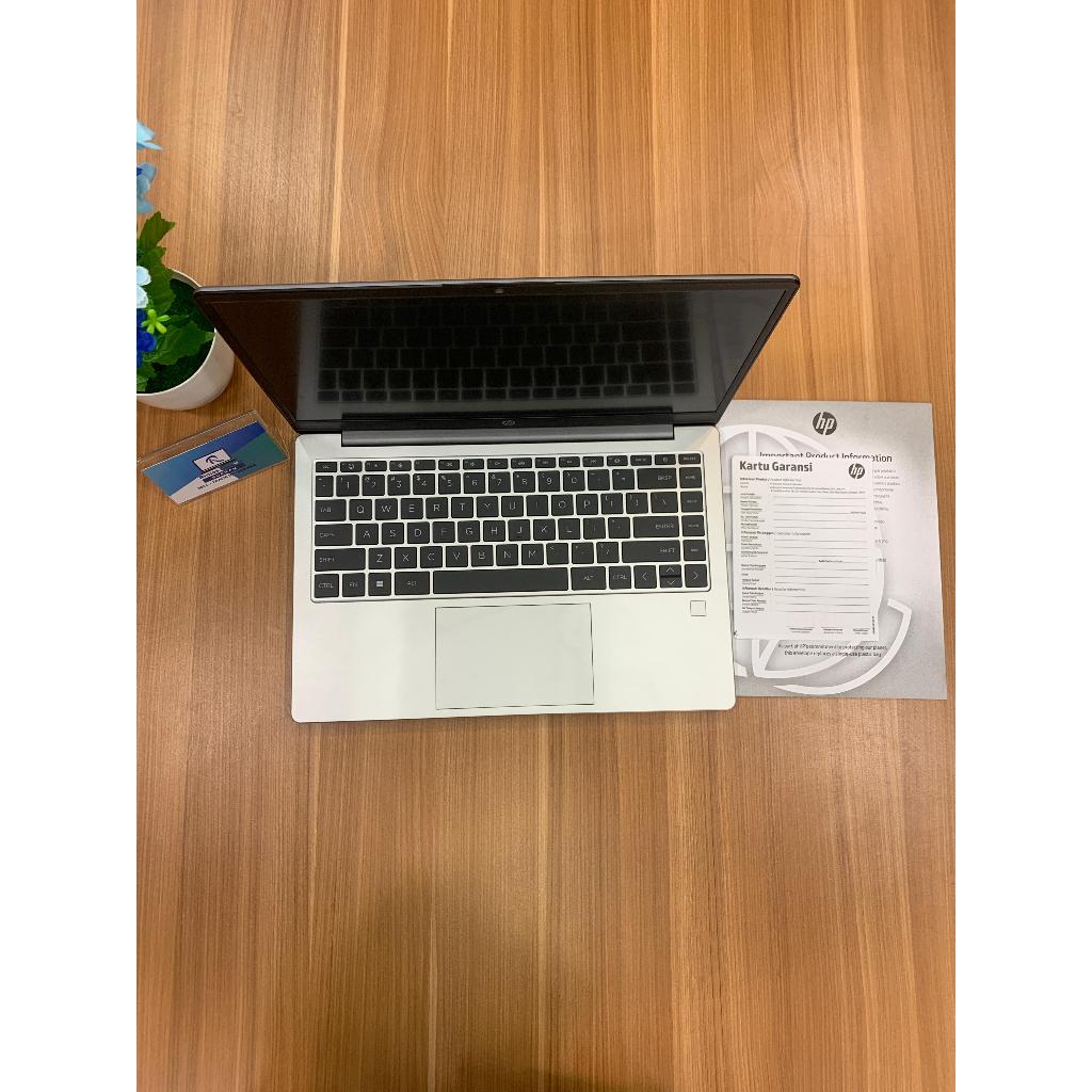 HP 245 G10 RYZEN 3 7200U RAM 8 GB / SSD 256 GB / BRAND NEW