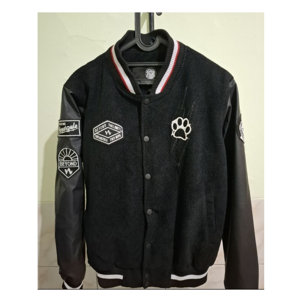 Iwearzule Jaket Varsity - Space Collection Limited Edition