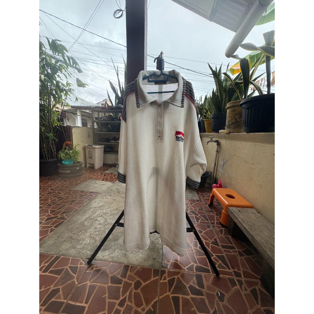 kaos kerah vintage Marlboro clasic