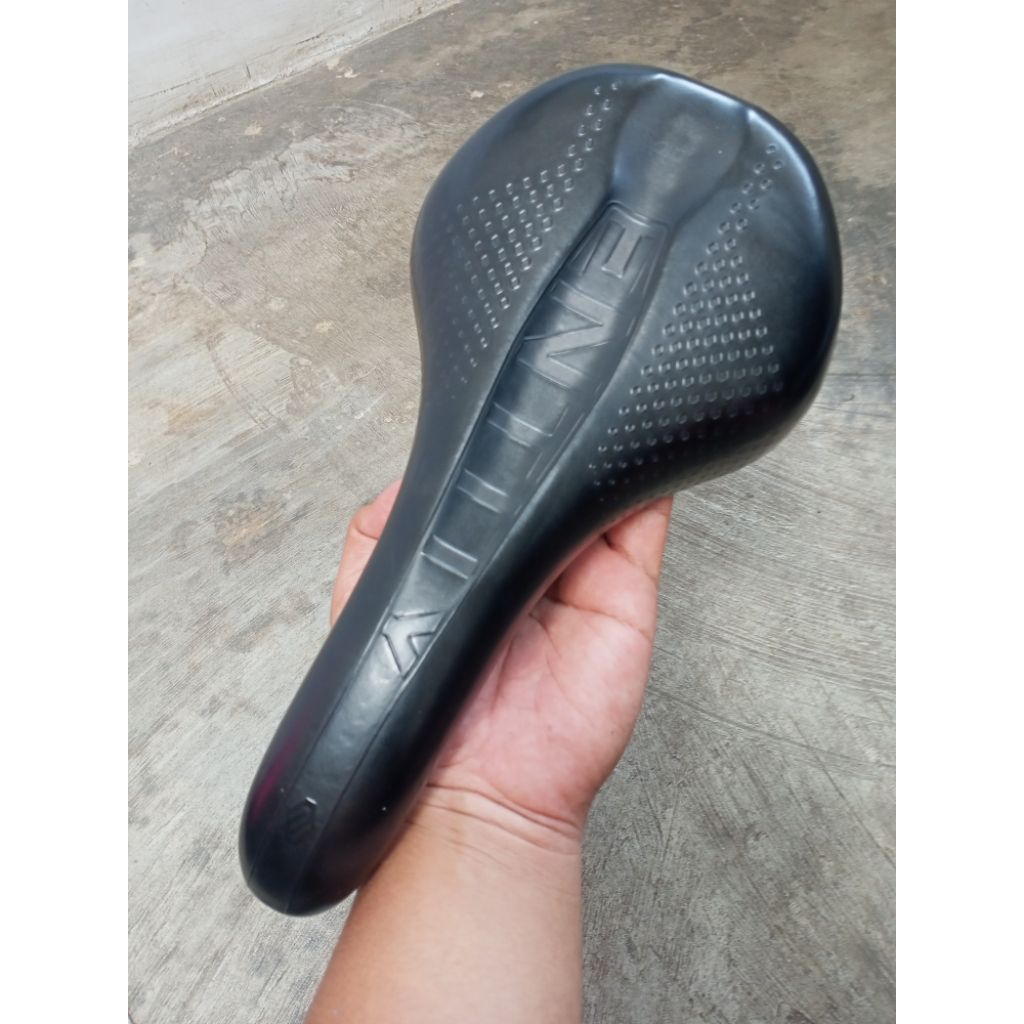 Sadel entity void sepeda mtb saddle
