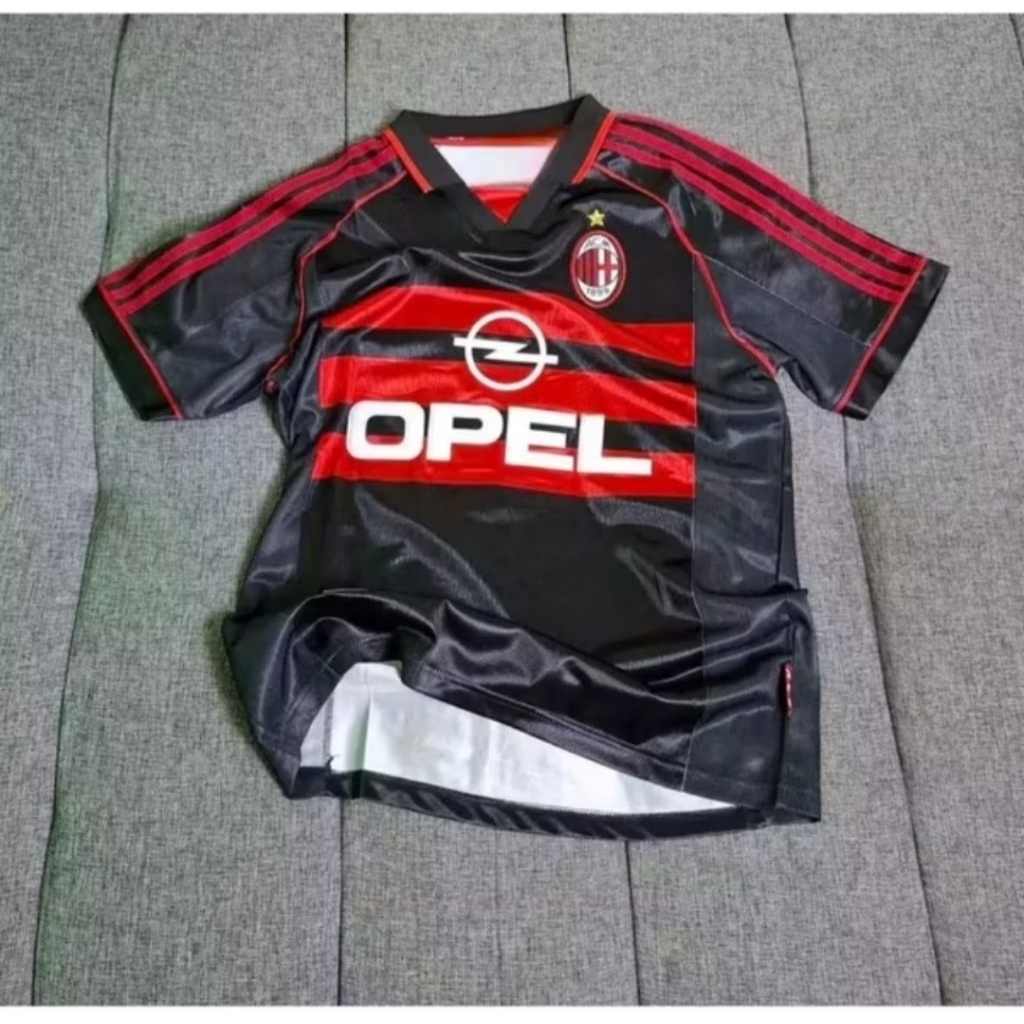 Jersey Kaos Baju Sepak Bola Milan Milano Milanisti Home Away 3rd Third Retro Klasik Classic Jadul La