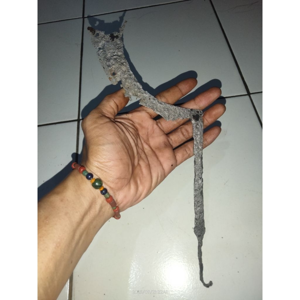 Pusaka Sepuh Tindih KudiKabudhan Temuan Darat Langka Murah K66