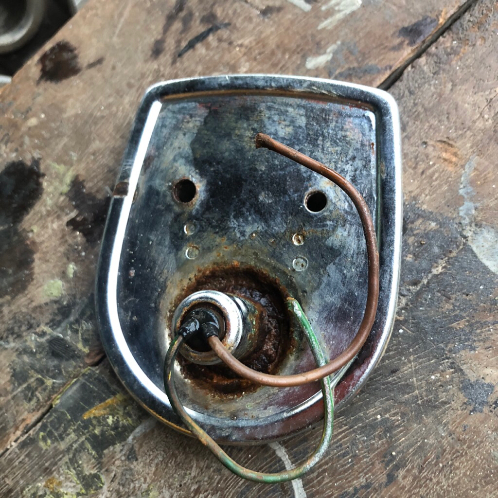 DUDUKAN STOPLAM C70 TATAKAN STOPLAM ORIGINAL PITUNG C70