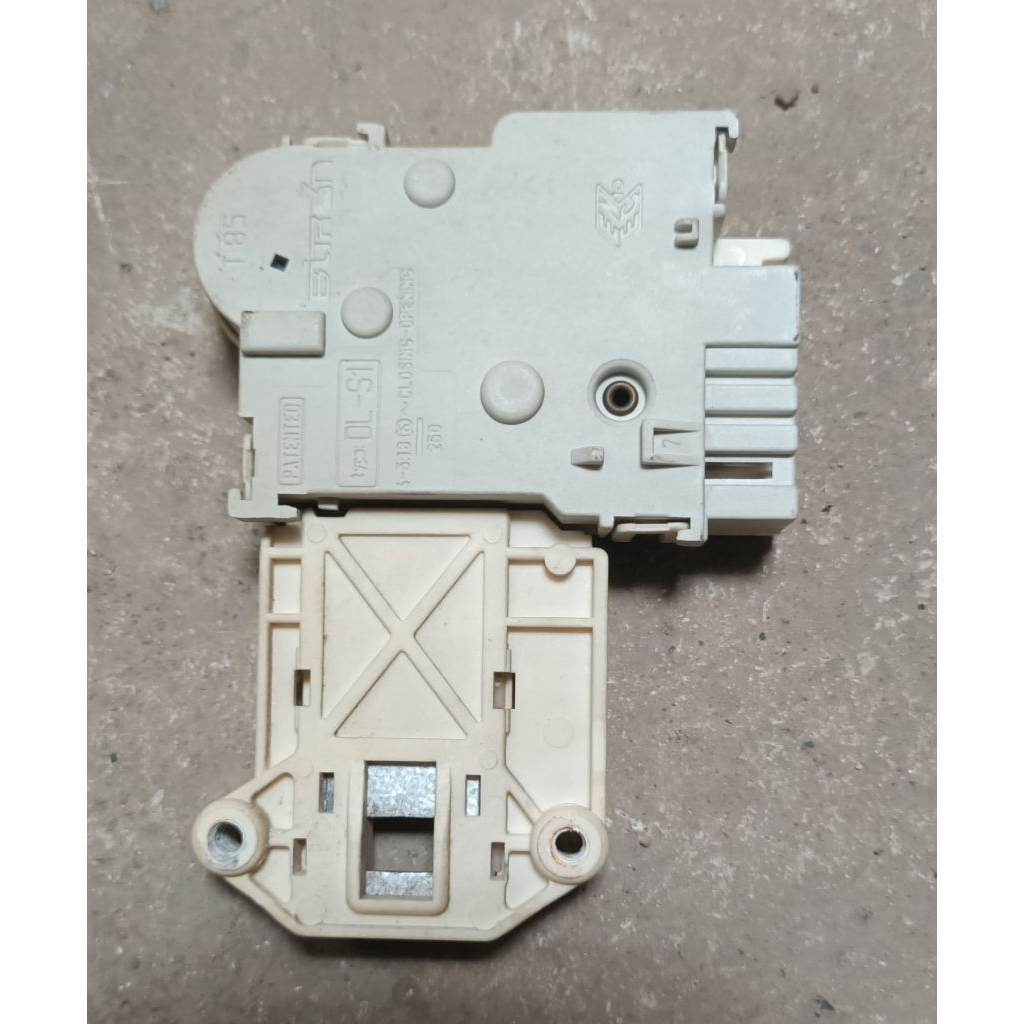 Door lock mesin cuci Electrolux ewf 1092