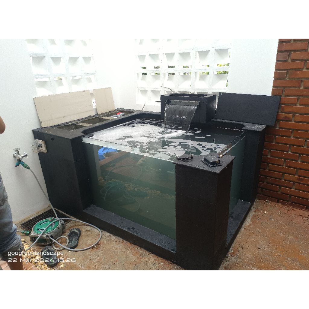 tukang taman murah, kolam koi /kolam kaca /kolam minimalis