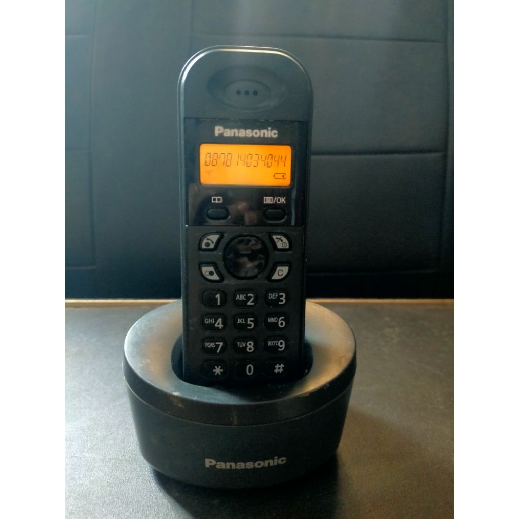 Panasonic Wireless Phone KX-TGA131EX lengkap