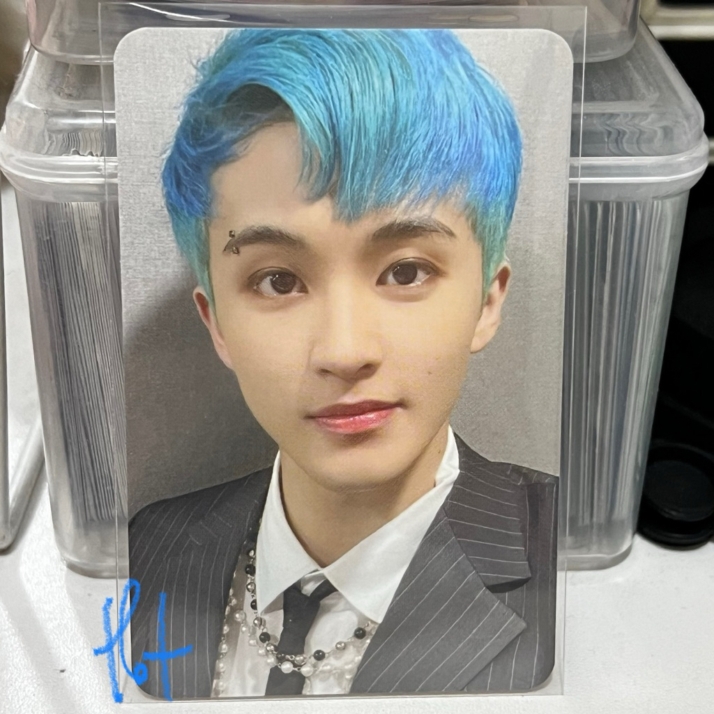 OFFICIAL - Photocard NCT Sanrio x spao pajamas Mark