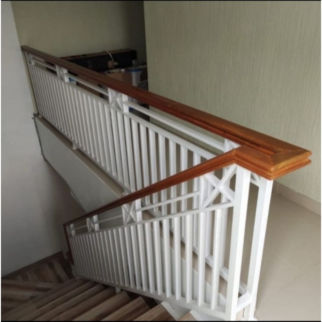 Handrail Pegangan Tangga Railing Kayu Meranti permeter