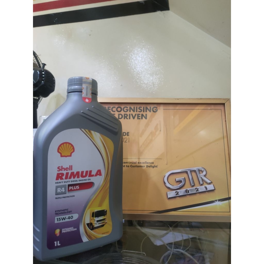 Oli shell R4 plus 15w-40 1L