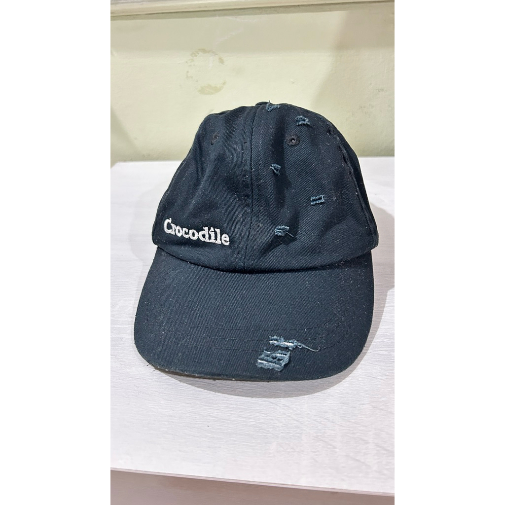 Topi anak cowok Crocodile ori second usia max 5 tahun