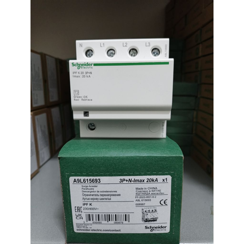 SURGE ARRESTER SCHNEIDER IPFK 20KA 3PAS + N