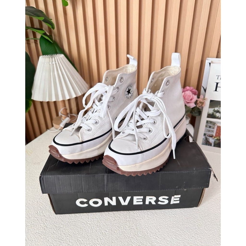 PL Sepatu Convers run star