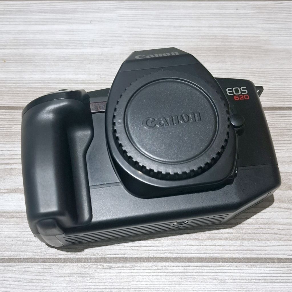Kamera Analog Canon EOS 620 Body Only NOS
