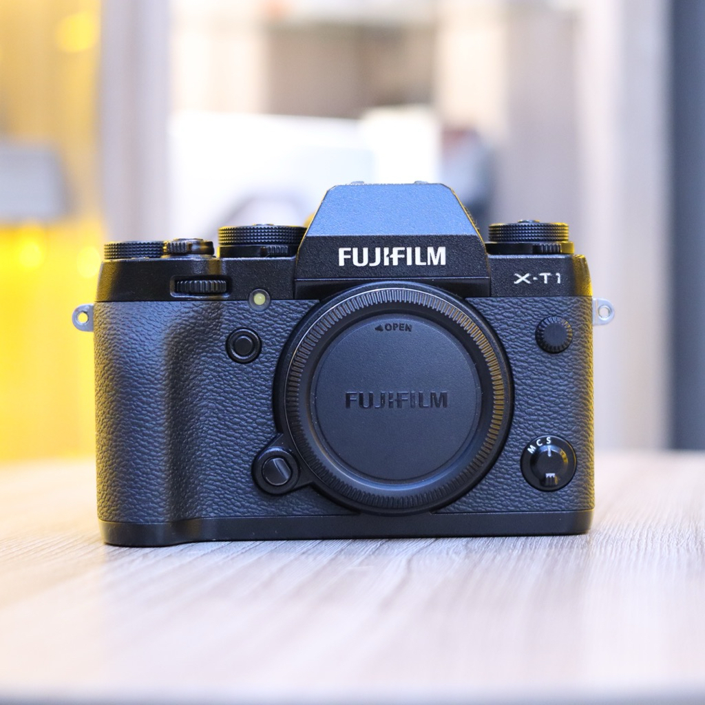 FUJIFILM XT1 BODY ONLY MULUS BUKAN FUJIFILM XT2 XT3 XT4 XT5