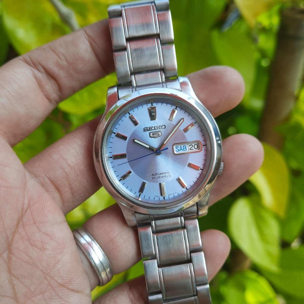 RARE  Seiko 5 Automatic SNK791K1 Blue Ice Dial Sunbrust 7s26-02J0 SNK791