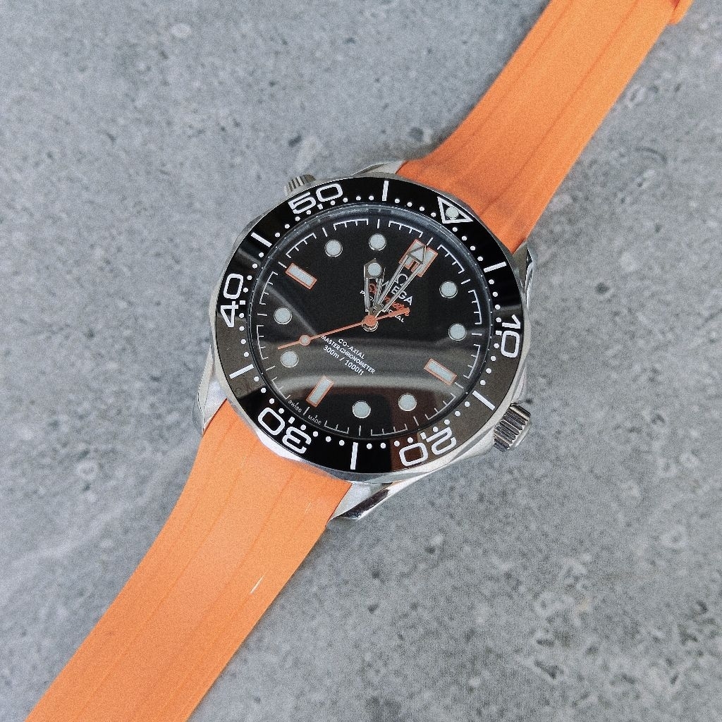 OmegaSeamaster Oranye Rubber, Jam Tangan Pria Automatic Strap Rubber