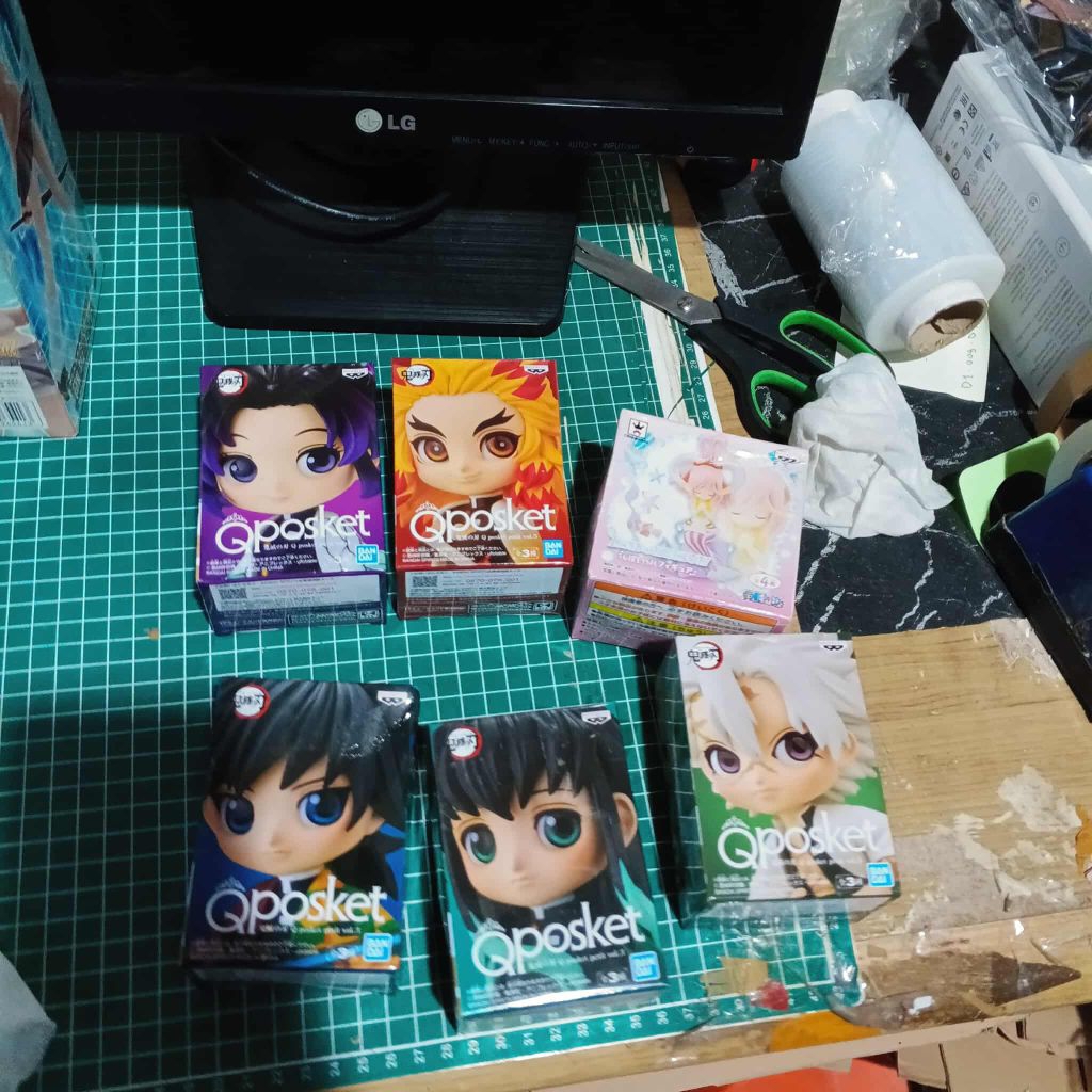 Qposket Petit demon slayer kny kimetsu no yaiba muichiro shinobu rengoku sanemi gyu