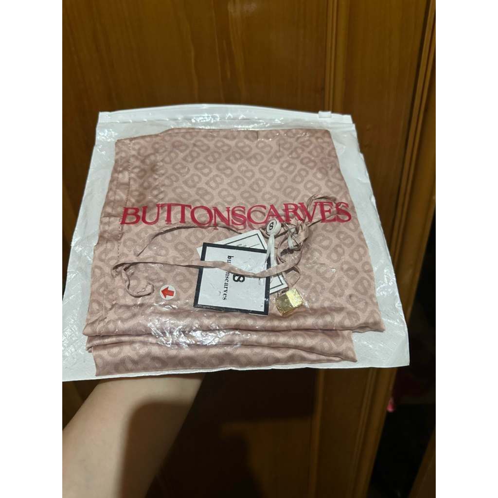 as is Tapis slip on SHELL