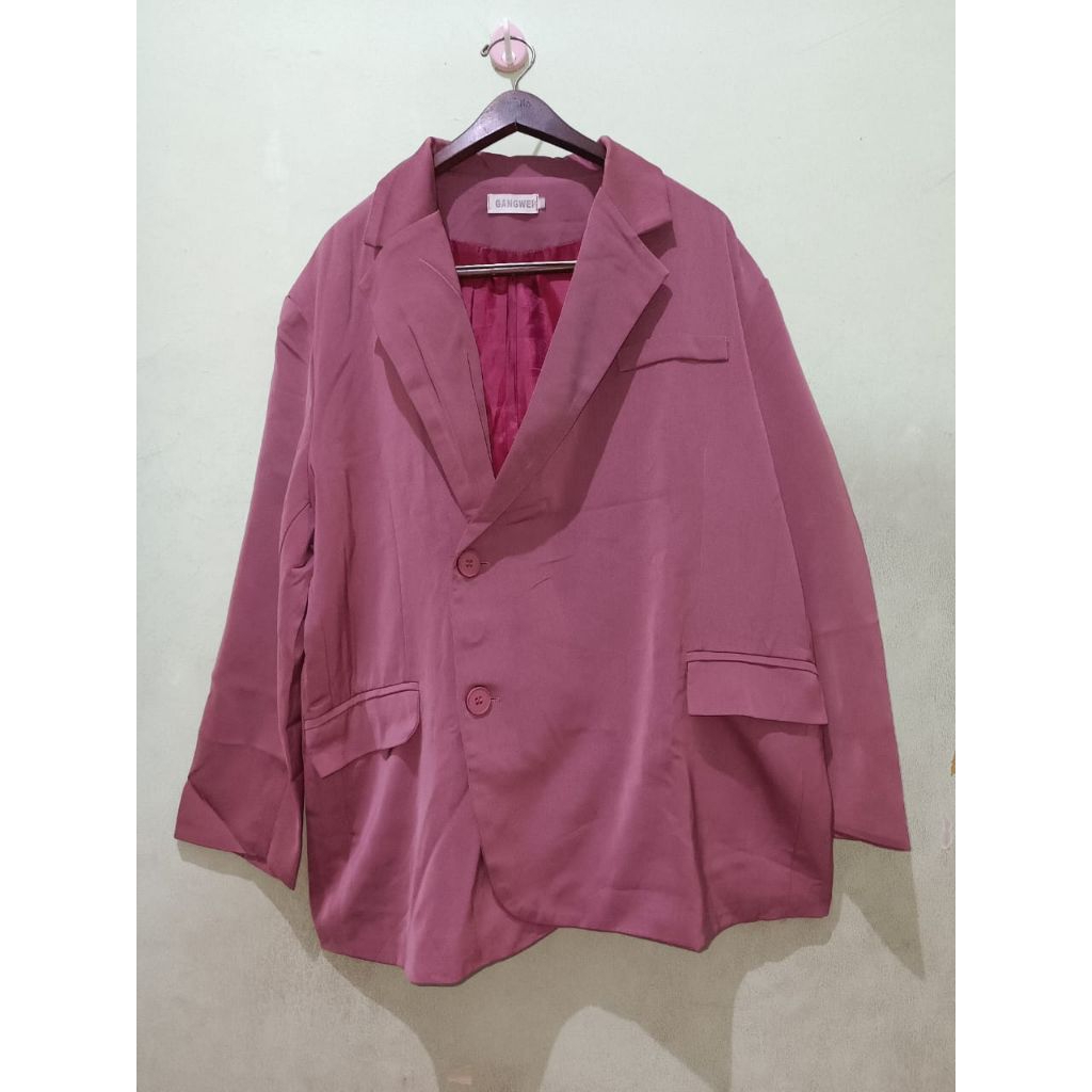 PRELOVED GANGWEI Blazer Unik Pria Dark Pink Bigsize LD 122 (Reject)