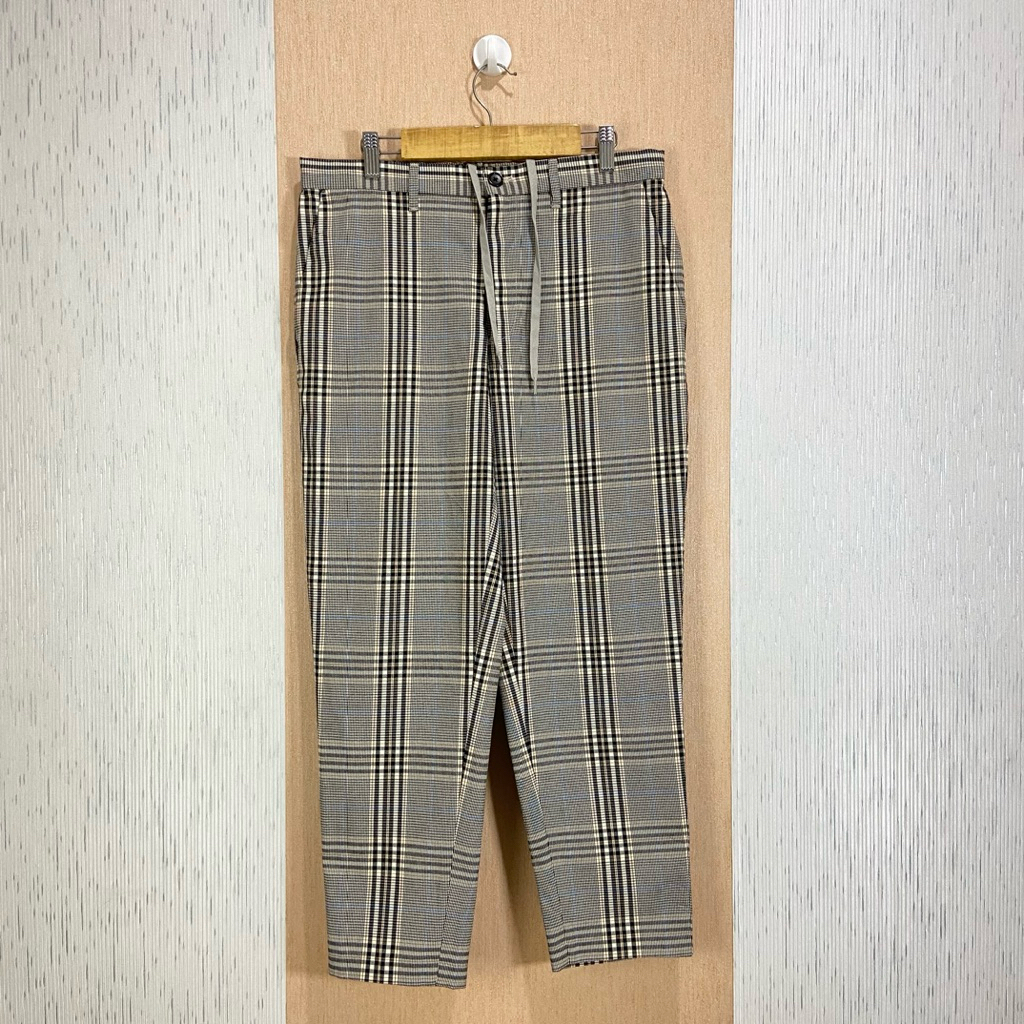 Ankle Pants Tartan GU by UNIQLO / Celana Panjang Pria / JP353 / Size 30-31