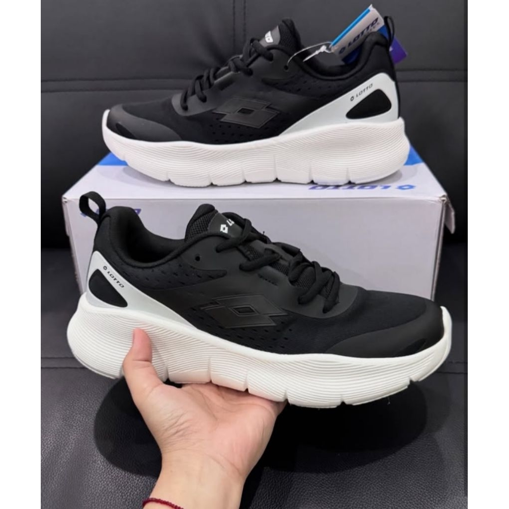 LOTTO DELI BLACKWHITE SEPATU PRIA LOTTO ORIGINAL SEPATU OLAHRAGA LOTTO SEPATU PRIA LOTTO ORIGINAL SE