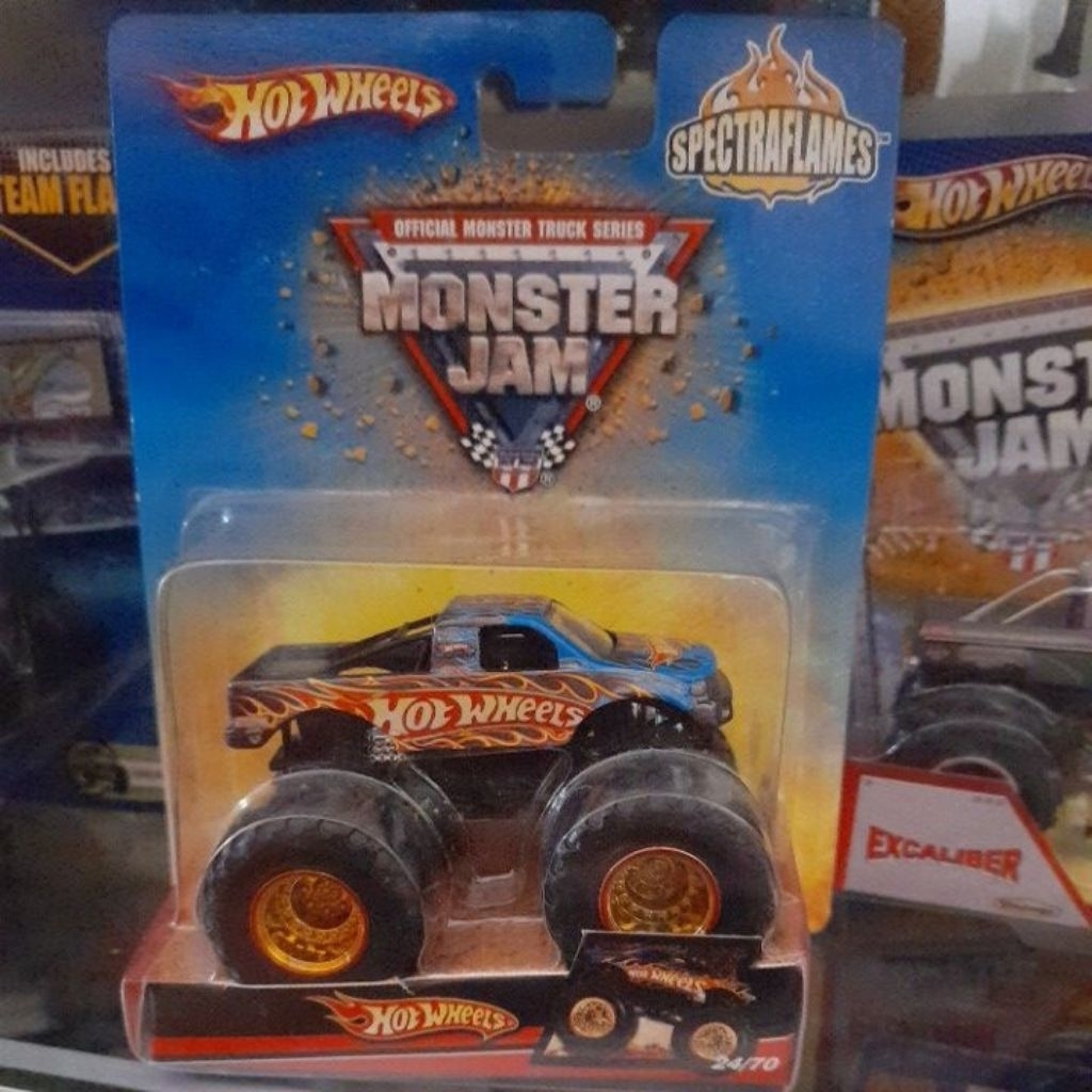 HOT WHEELS MONSTER JAM SPECTRAFLAMES