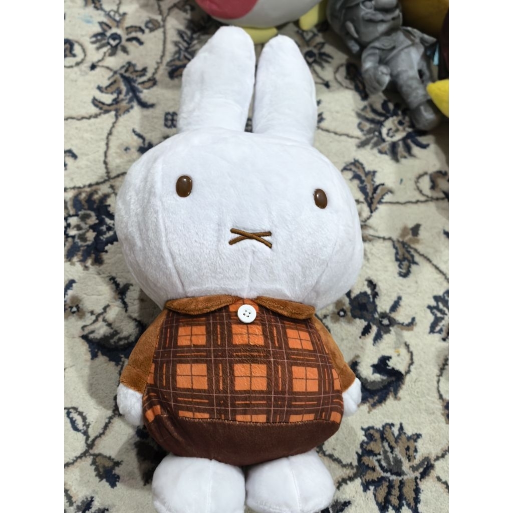 boneka miffy besar 30cm