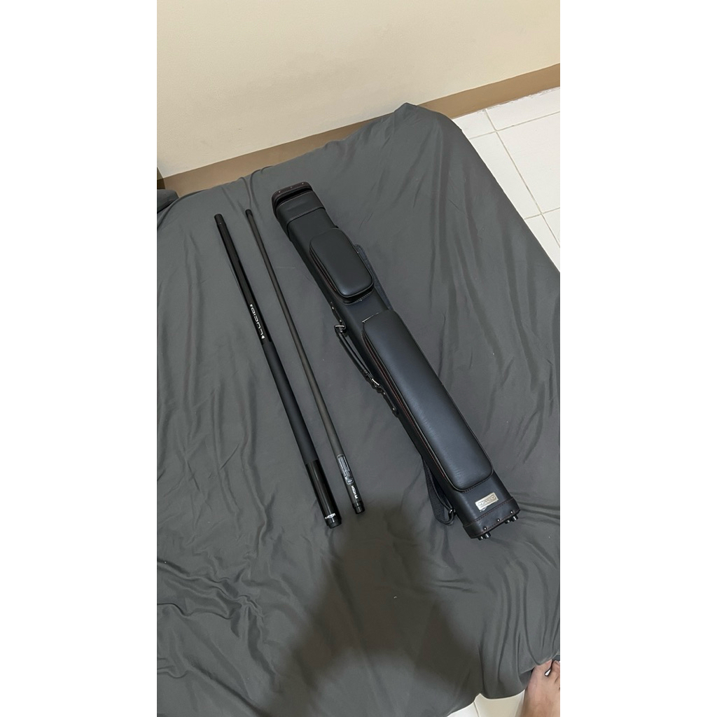 Stick Billiard Venom Lucid Black Carbon like New + tas Murrey