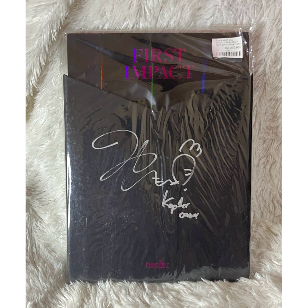 Kep1er First impact SIGNED Yeseo album