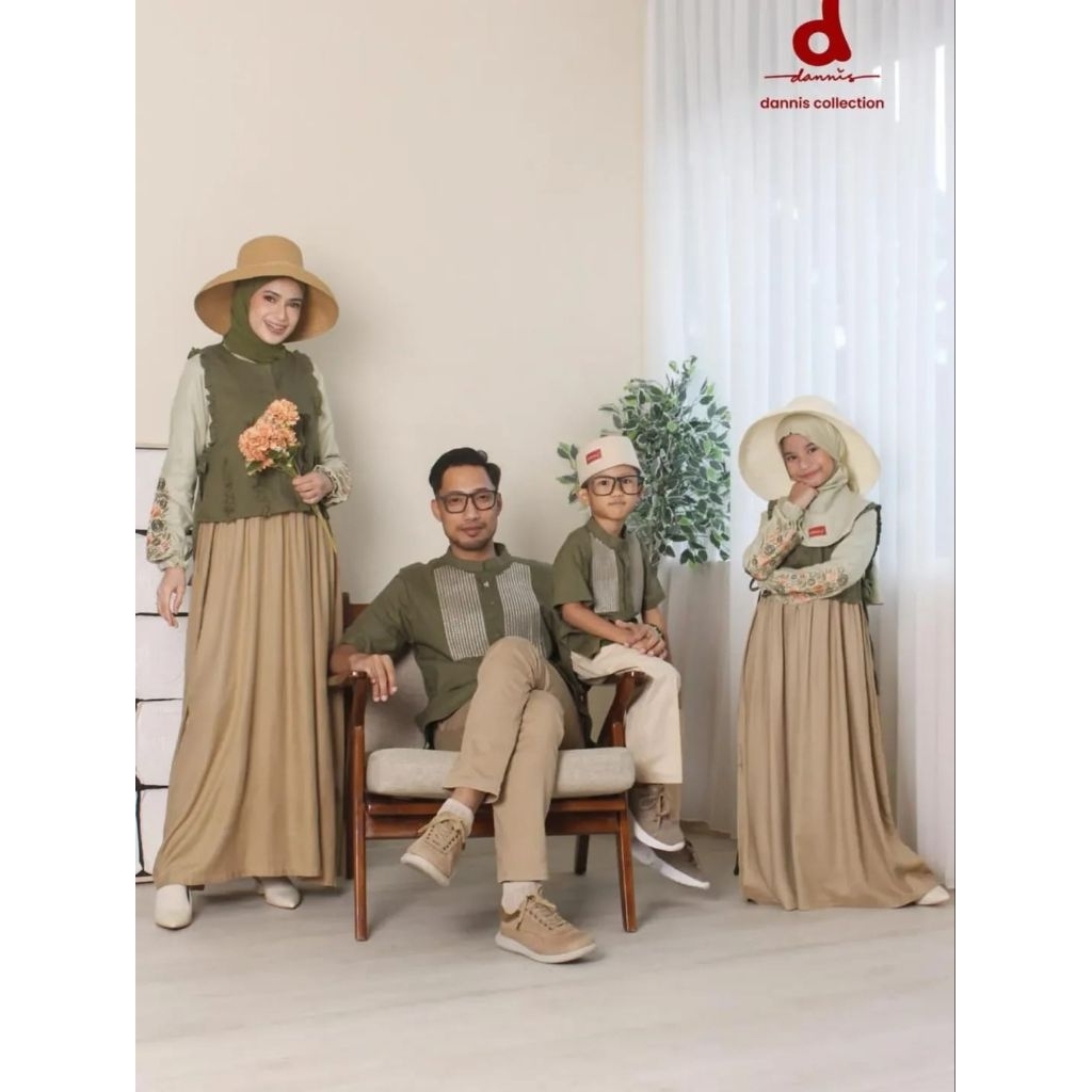 SARIMBIT DANNIS KELUARGA  D'KIONA