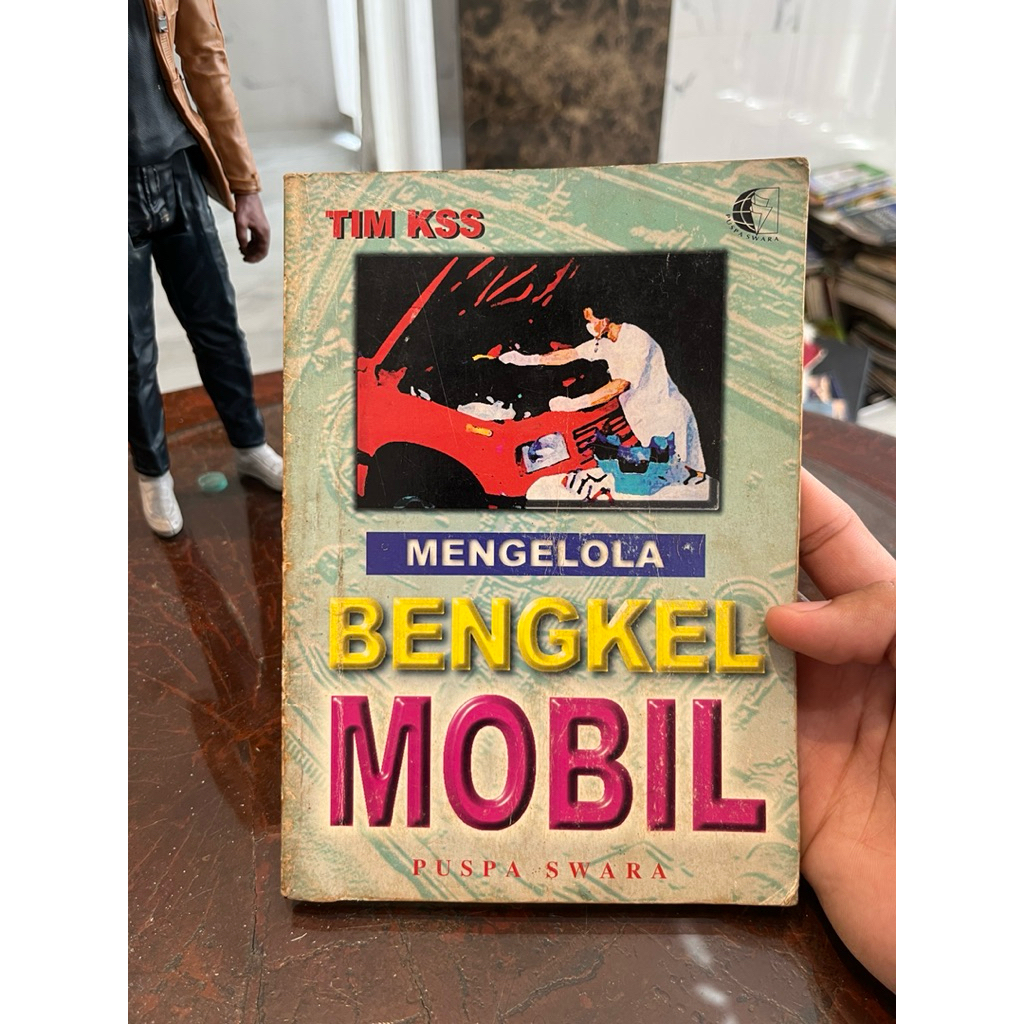 Mengelola Bengkel Mobil