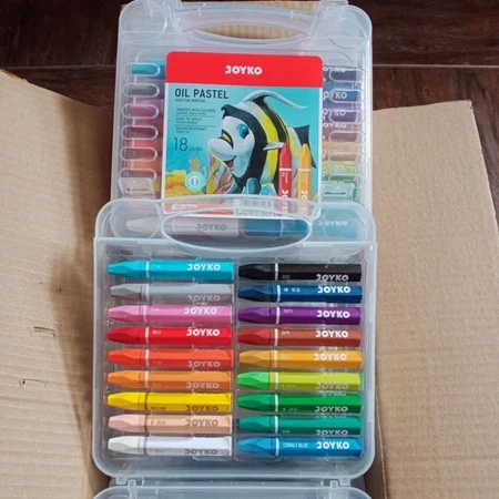 CRAYON OIL PASTEL JOYKO ISI 18