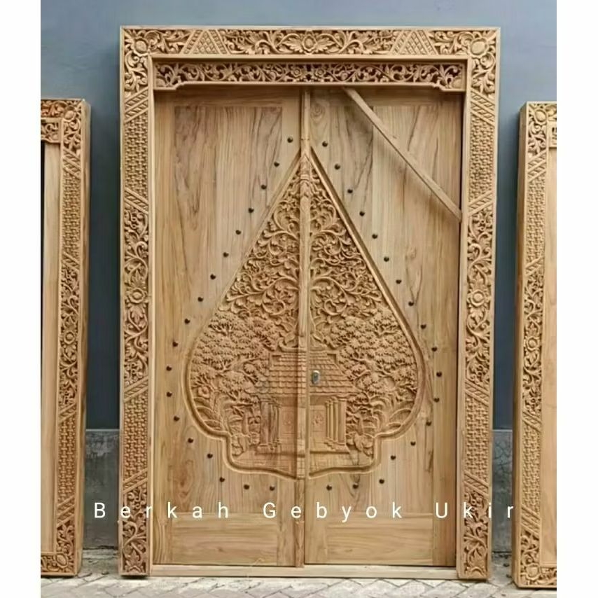 pintu gebyok minimalis | pintu gebyok motif ukir gunungan wayang ful kayu jati asli