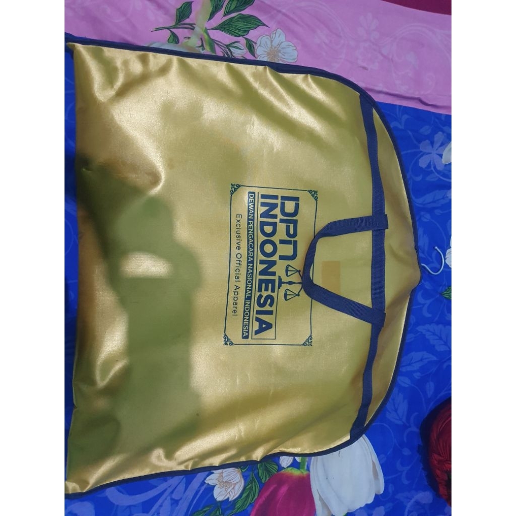 Toga Advokat DPN Indonesia - L