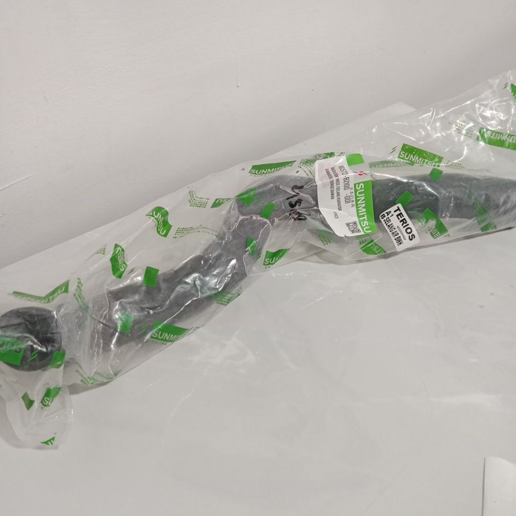 SELANG RADIATOR/RADIATOR HOSE DAIHATSU TERIOS BAWAH | SELANG AIR BAWAH TERIOS