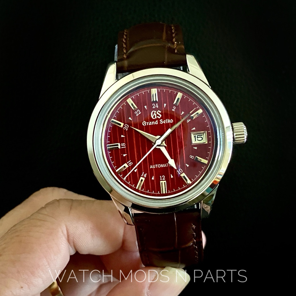 WMNP Grand Seiko Mod True GMT Watch GS Grand Seiko 39mm and Seiko NH34 Movement Red Autumn Diam Jam