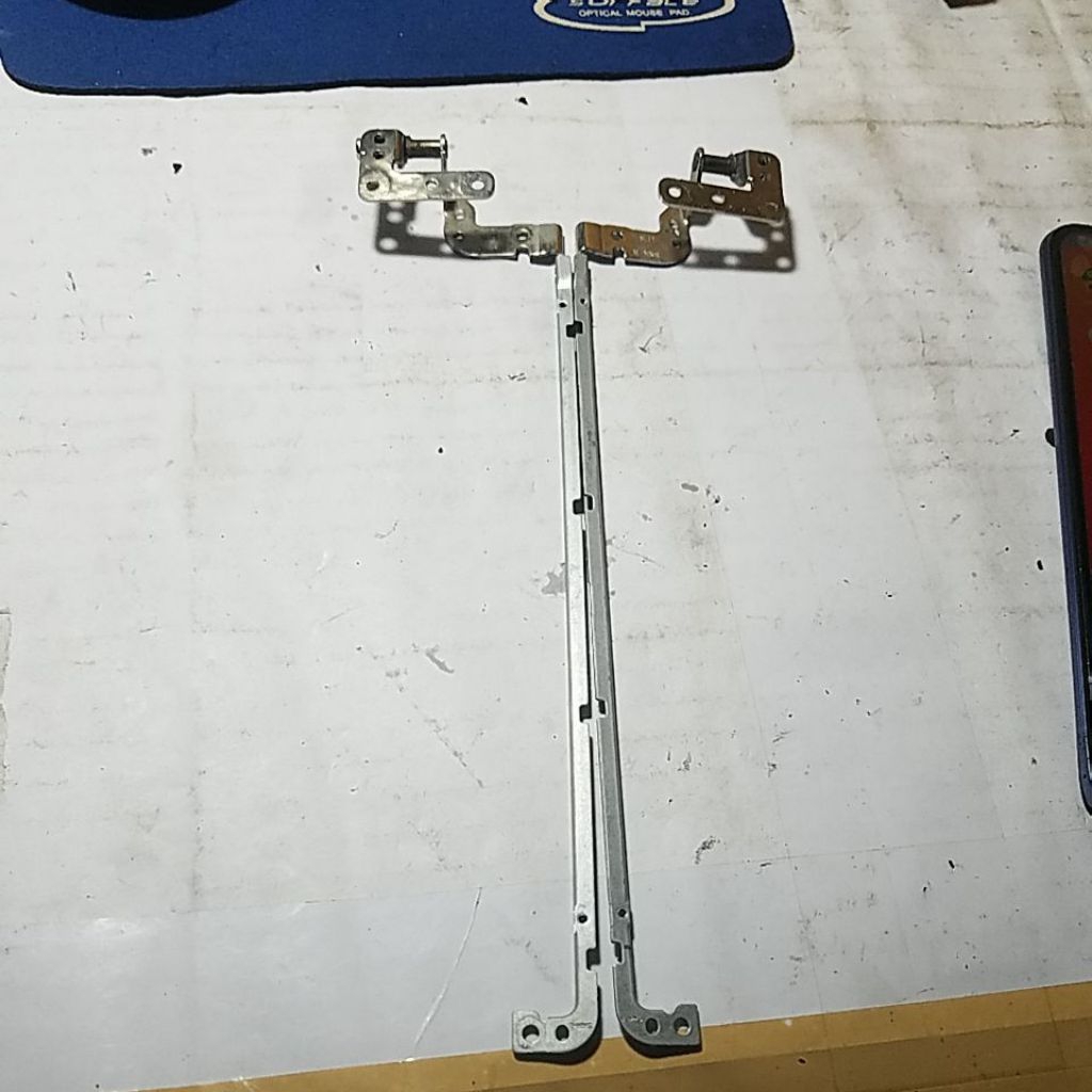 engsel Lenovo thinkpad e330 e335