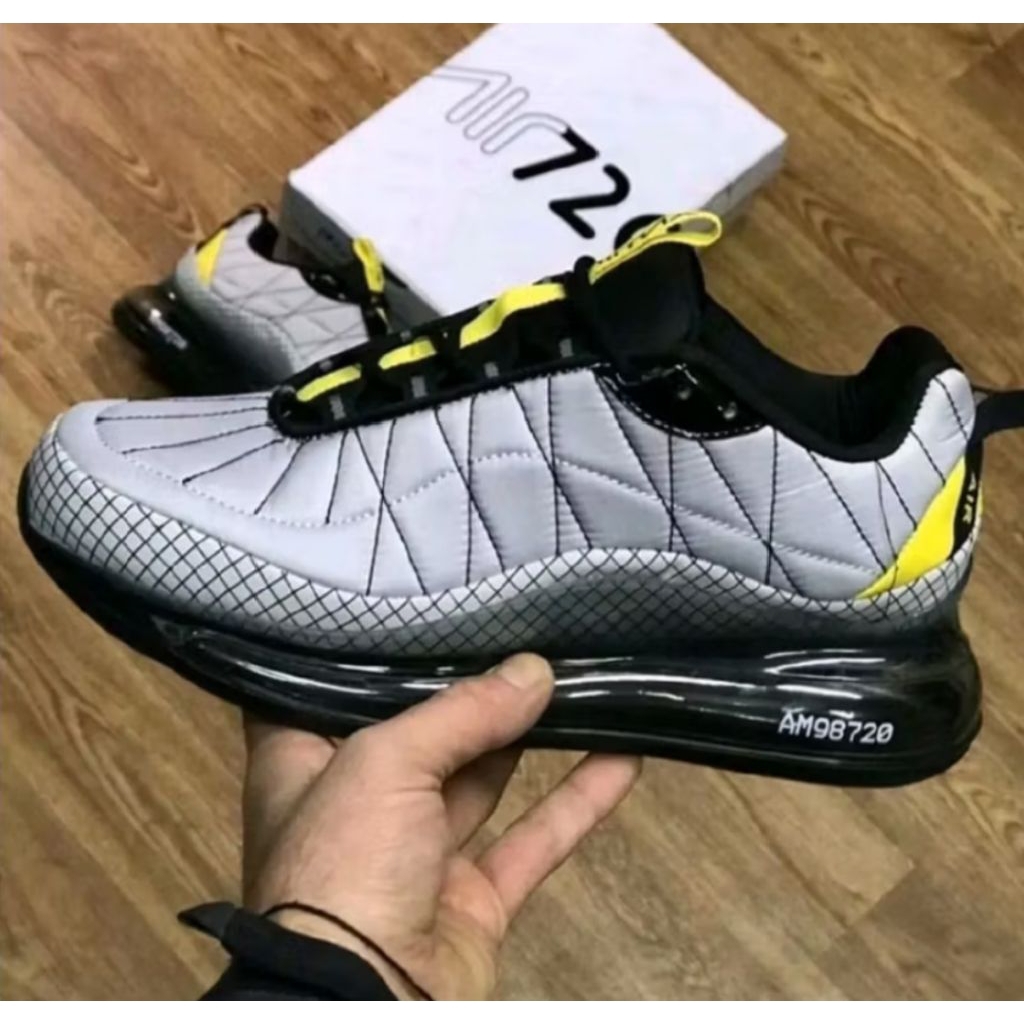 sepatu olahraga pria wanita AM818terlaris