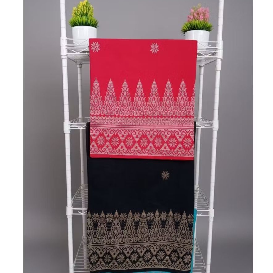 KAIN TENUN MOTIF KAKI KHAS ACEH
