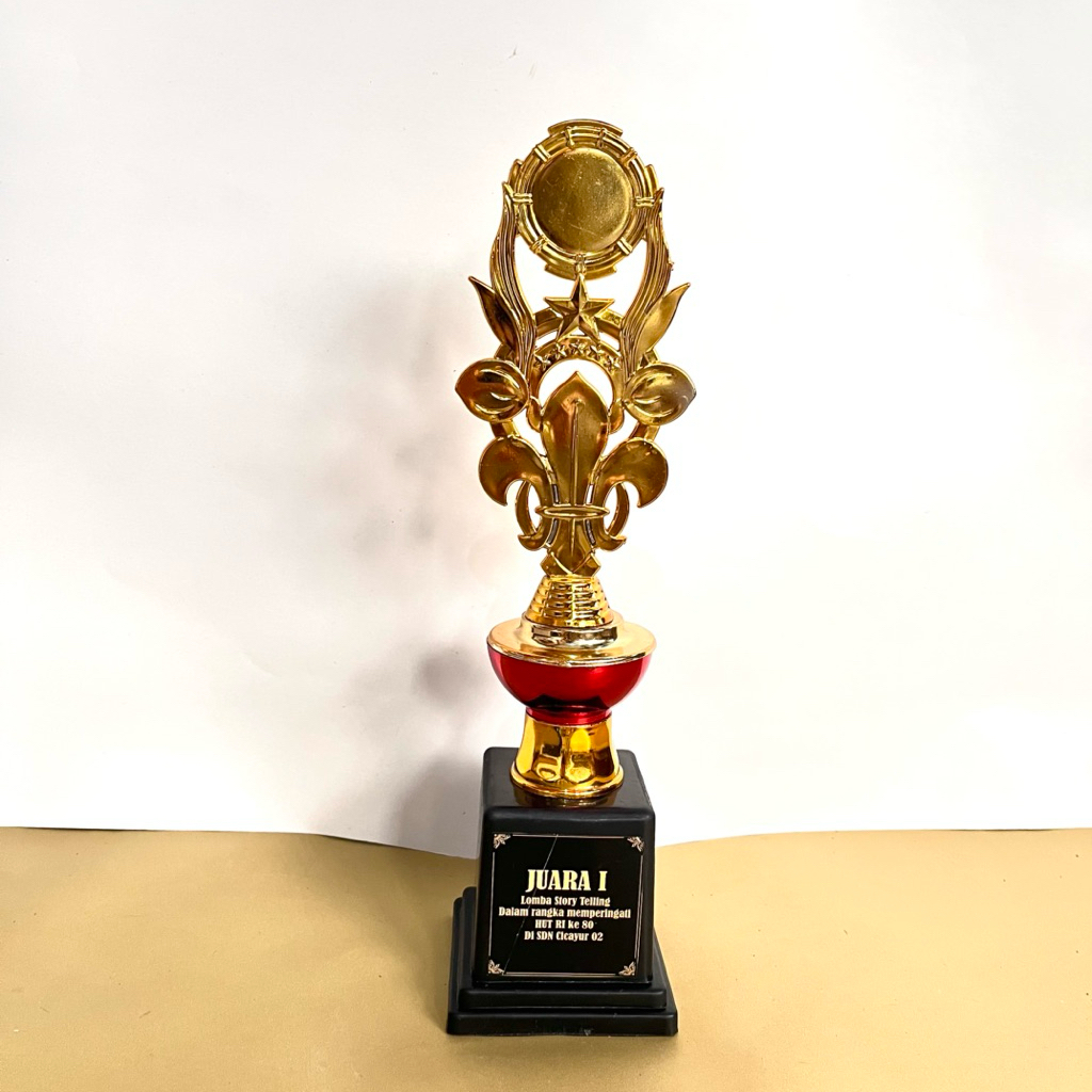 PIALA PRAMUKA MURAH PIALA LOMBA PIALA CANTIK