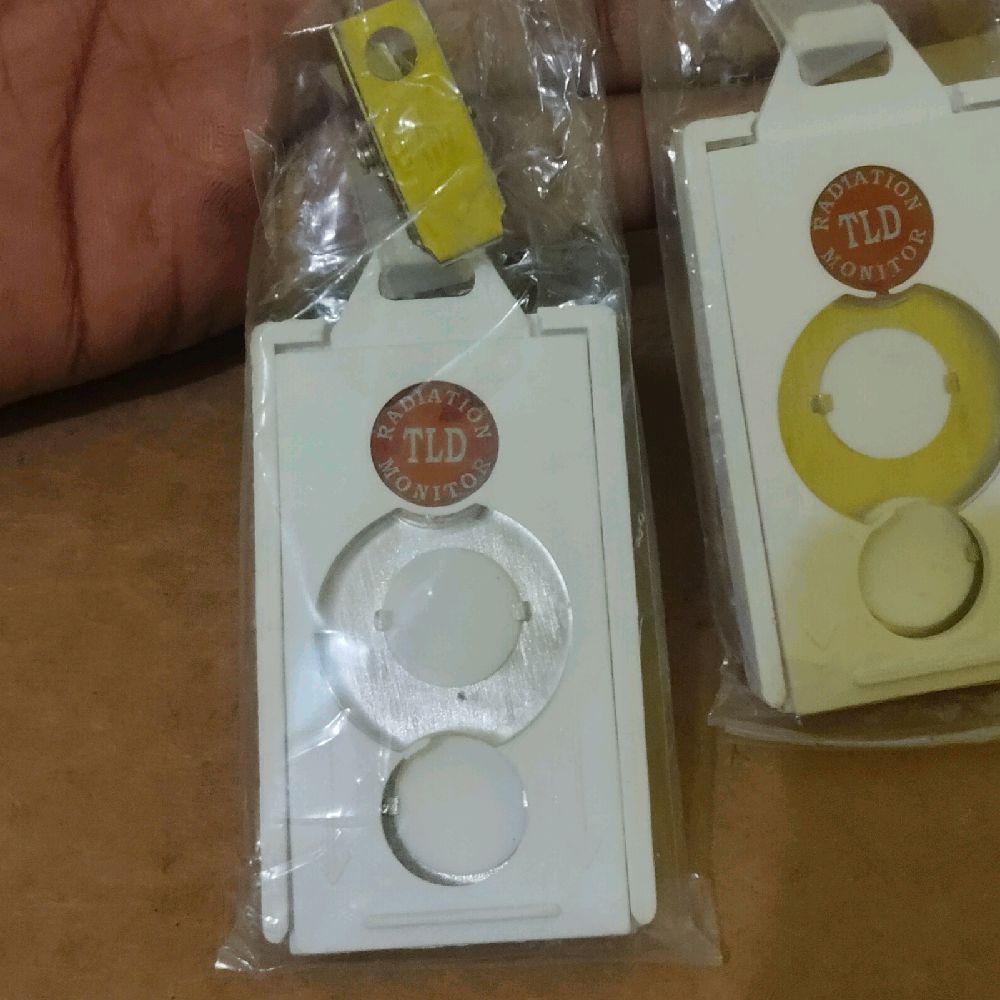 TLD RADIOLOGI TLD BADGE BARC Alat Monitor Radiasi Perorangan untuk Keamanan dan Kenyamanan Petugas R