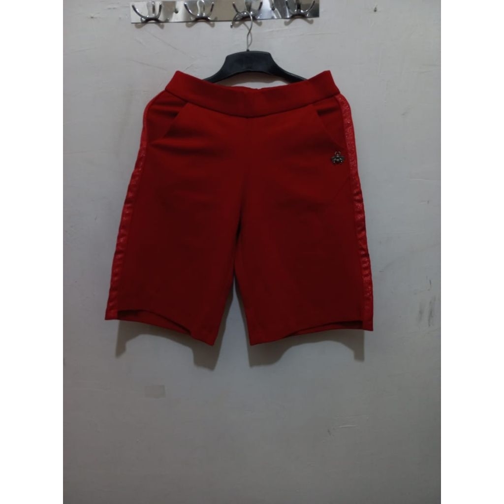 PRELOVED - Celana Pendek Wanita Nikkou