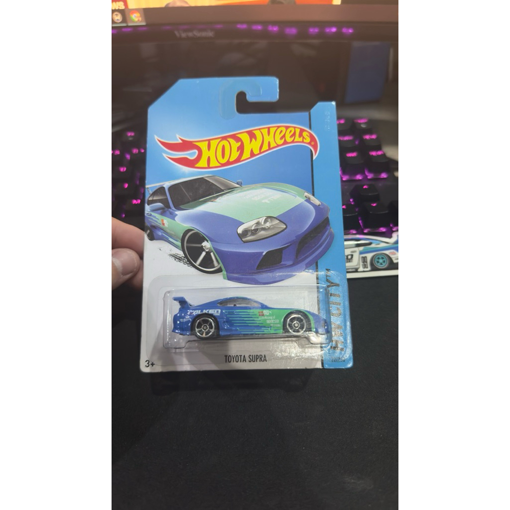 hot wheels toyota supra falken hotwheels supra falken