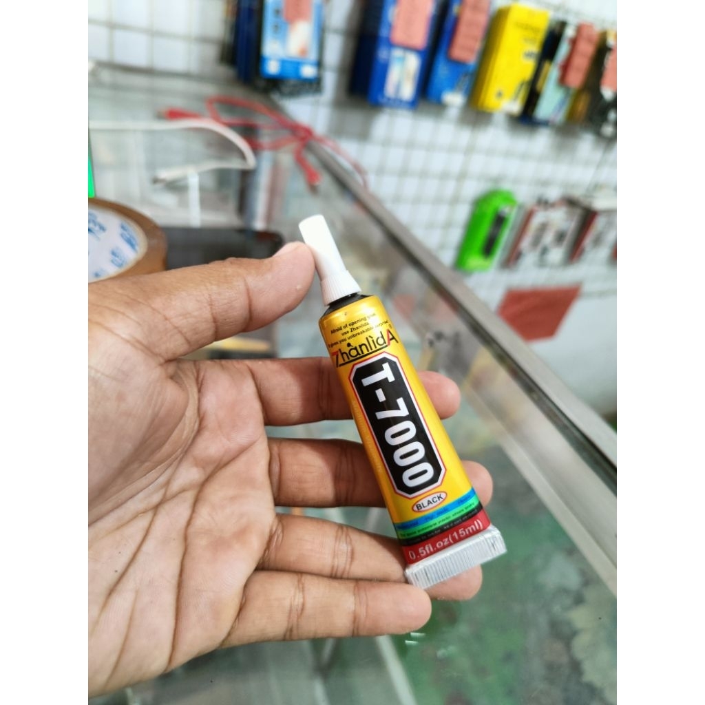 Lem LCD ORI T-7000 hitam 15Ml