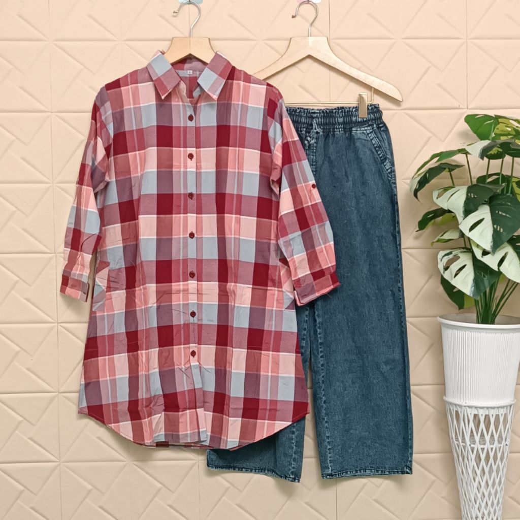 Vitina Setelan Wanita Tunik Motif Kotak-Kotak Dan Celana Jeans Kulot Terlaris One Set Wanita Kekinia