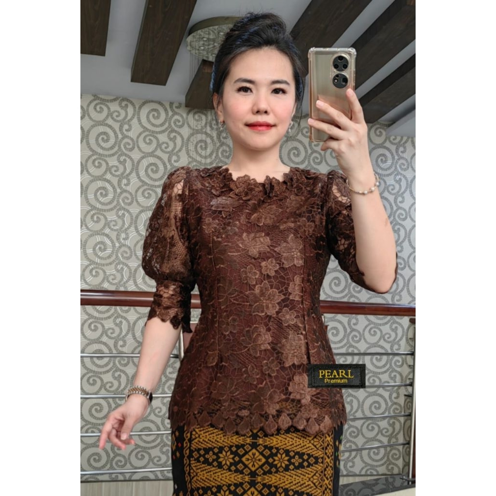 Blus Brokat Katun Tile Bordir Bunga Pearl Tangan Balon Premium