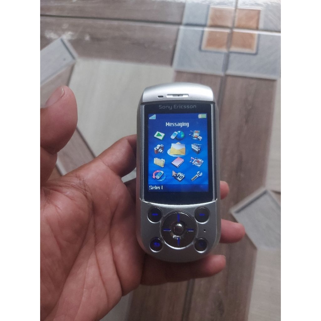 Sony Ericsson S700