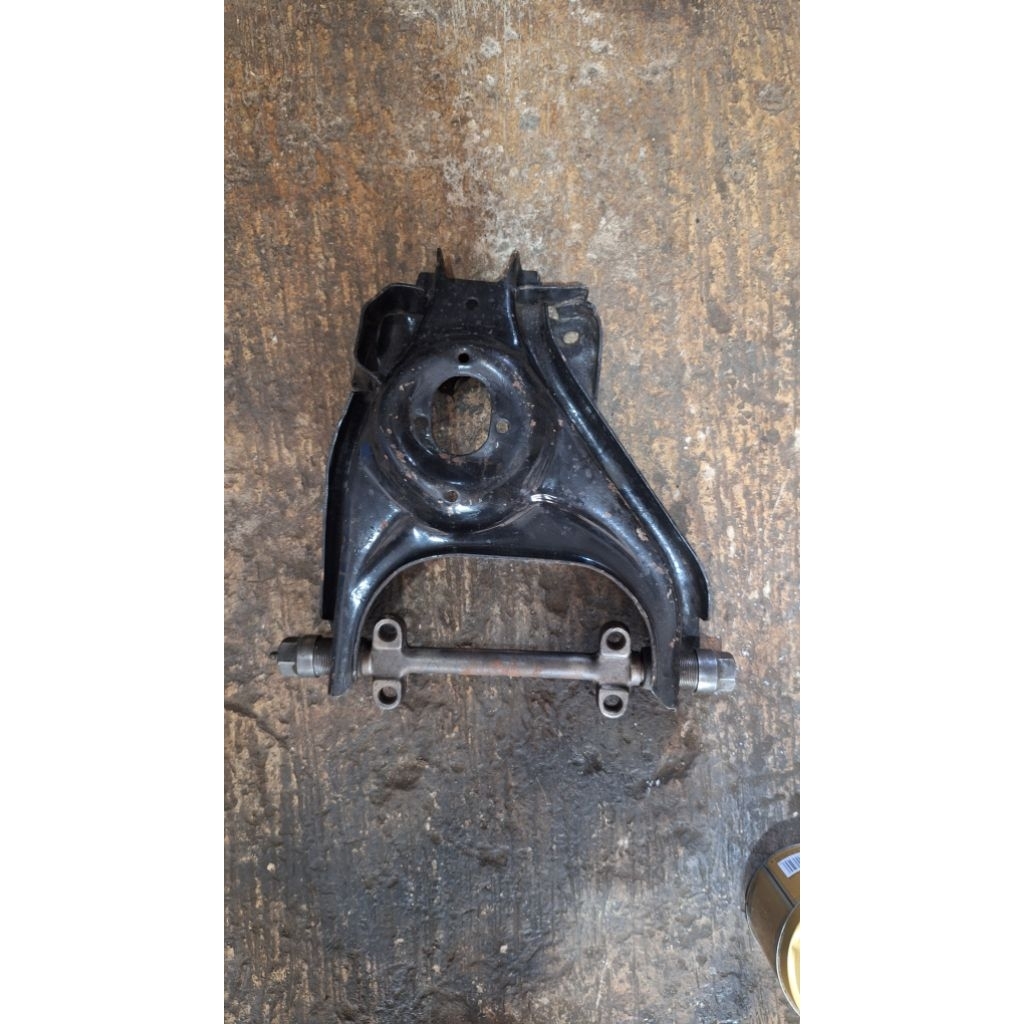 lower arm sayap bawah kijang kotak 4k original part asli