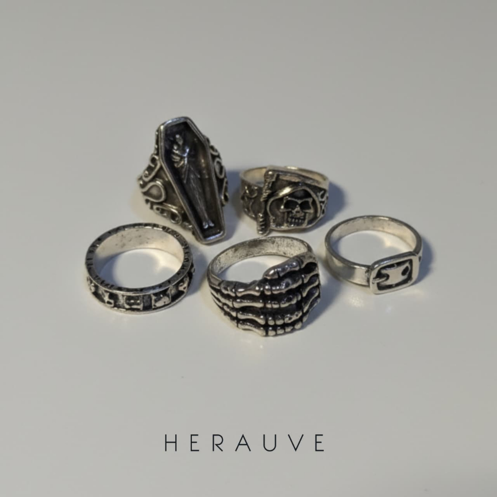 Herauve Yifa Cincin Titanium Set / 5pcs Star Cross Hanskull Chest Cincin Silver Titanium Unisex 5Pcs